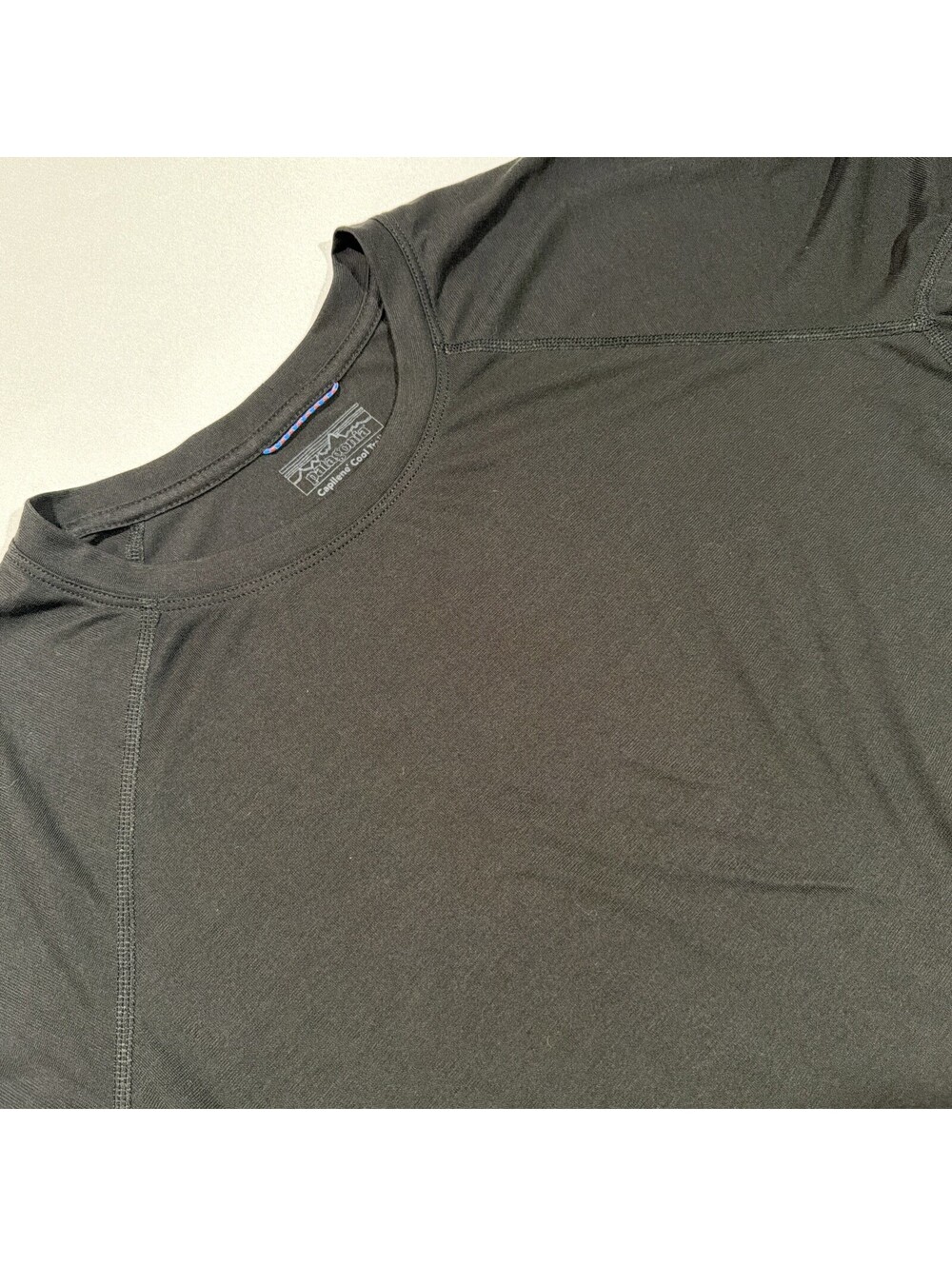 Patagonia Capilene Cool Daily T Tee Tshirt Shirt Womens Large Black